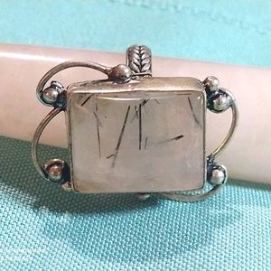 GOLDEN RUTILATED QUARTZ RING. *BALI SILVER*. CHEVRON MOTIF ON SHANK/*BAND*